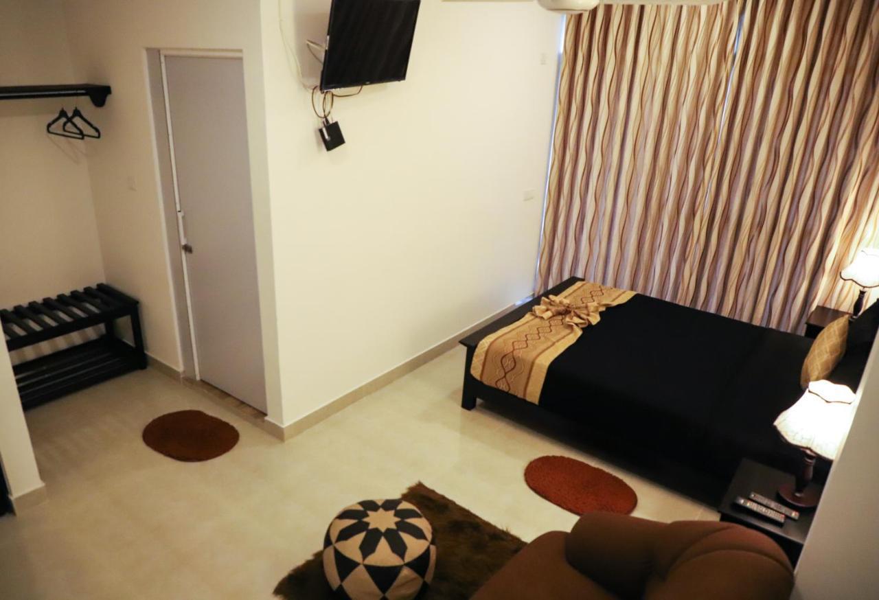 4 Aces Ella Hotel Luaran gambar