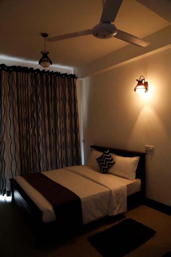 4 Aces Ella Hotel Luaran gambar